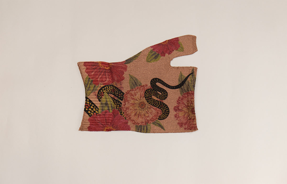 Charm Mocha Gradient Compression Gauntlet