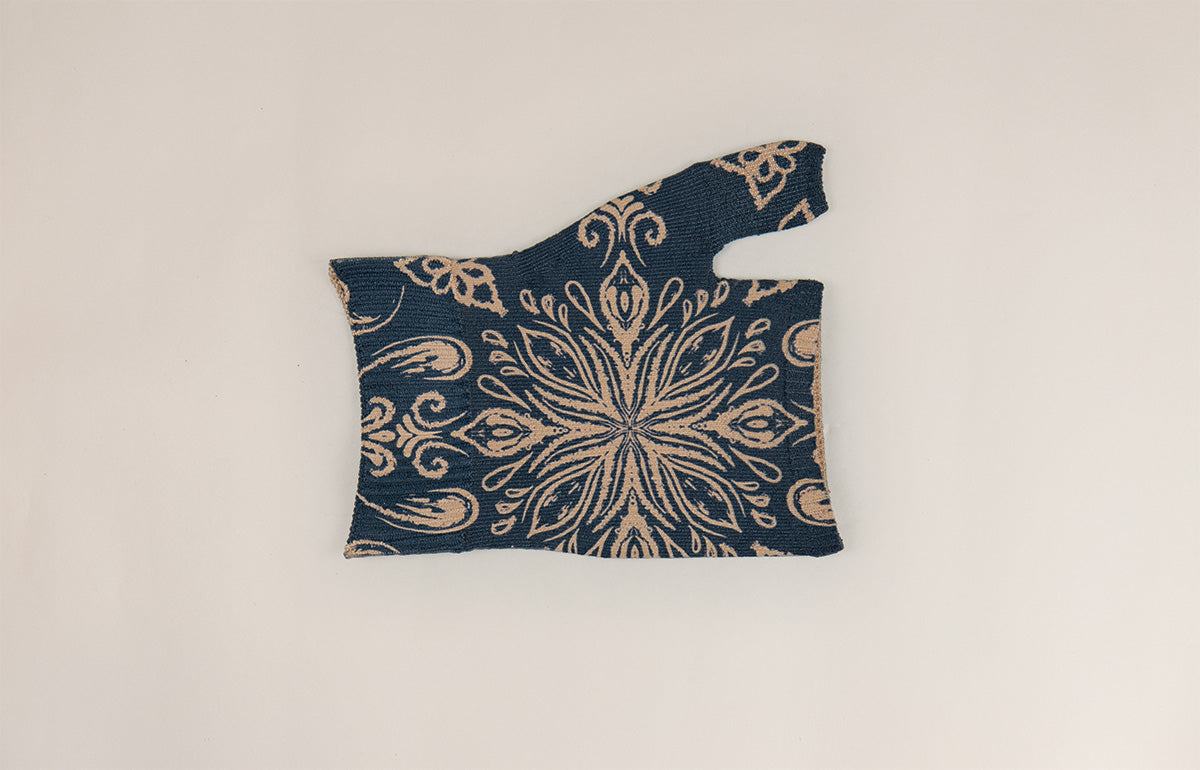 Twilight Gradient Compression Gauntlet