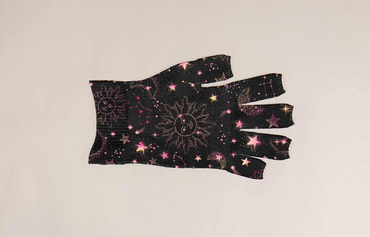 Zodiac Gradient Compression Glove
