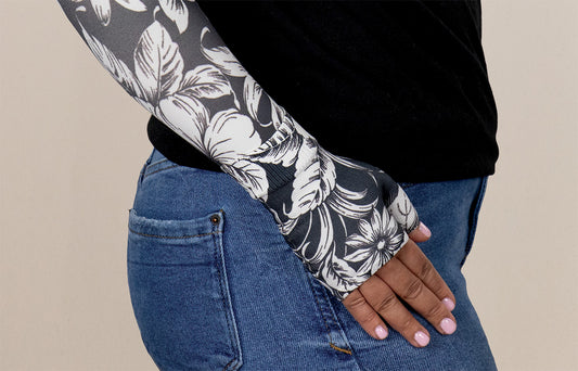 Bali Night Gradient Compression Gauntlet