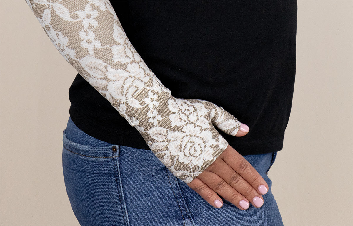 Darling Dark Gradient Compression Gauntlet