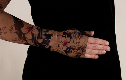 Sakura Mocha Gradient Compression Gauntlet