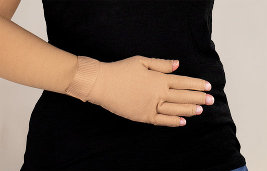 Macchiato Gradient Compression Glove
