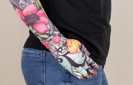 Tattoo Blossom Gradient Compression Glove