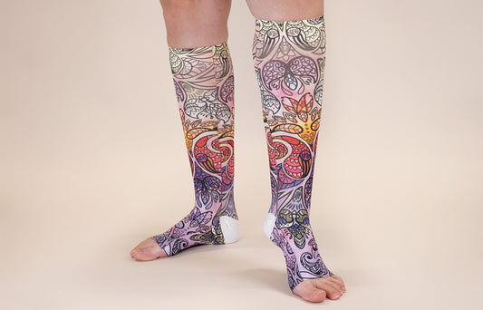 Birds of Paradise Gradient Compression Socks