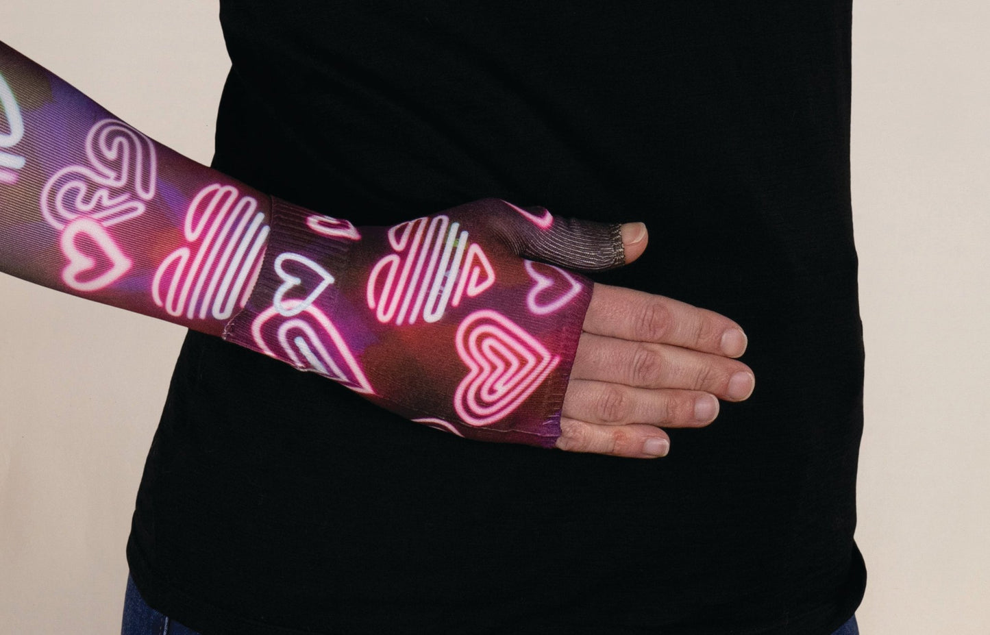 Amore Gradient Compression Gauntlet - LympheDIVAs