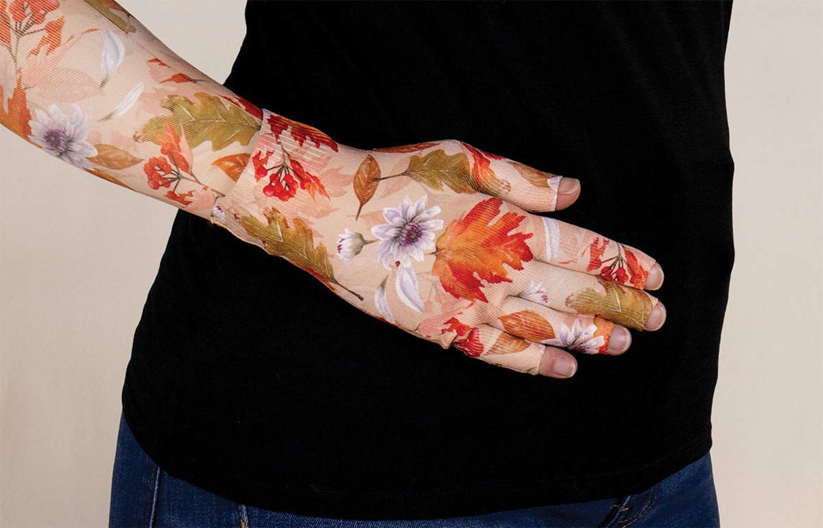 Berkshires Gradient Compression Glove - LympheDIVAs
