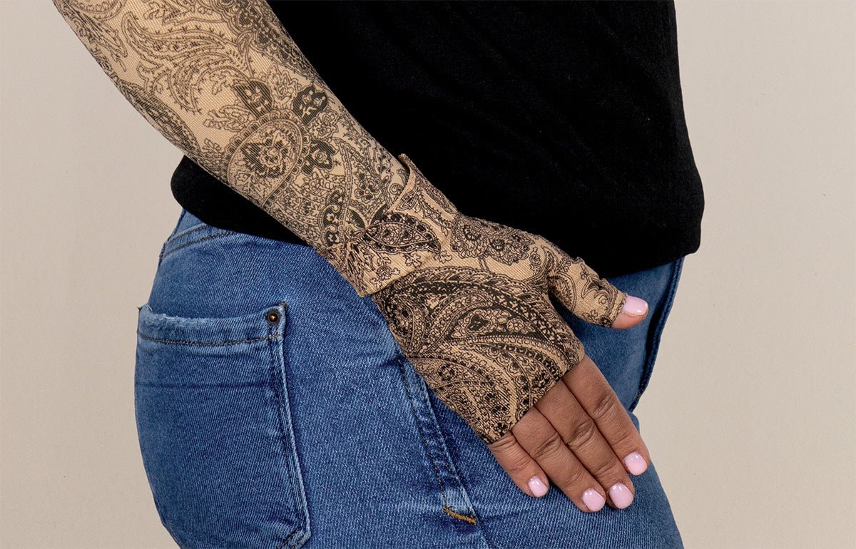 Black Paisley Gradient Compression Gauntlet - LympheDIVAs
