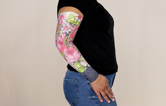 Bloomin Betty Dark Gradient Compression Arm Sleeve - LympheDIVAs
