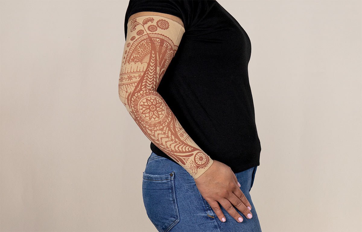 Bodhi Beige Gradient Compression Arm Sleeve - LympheDIVAs