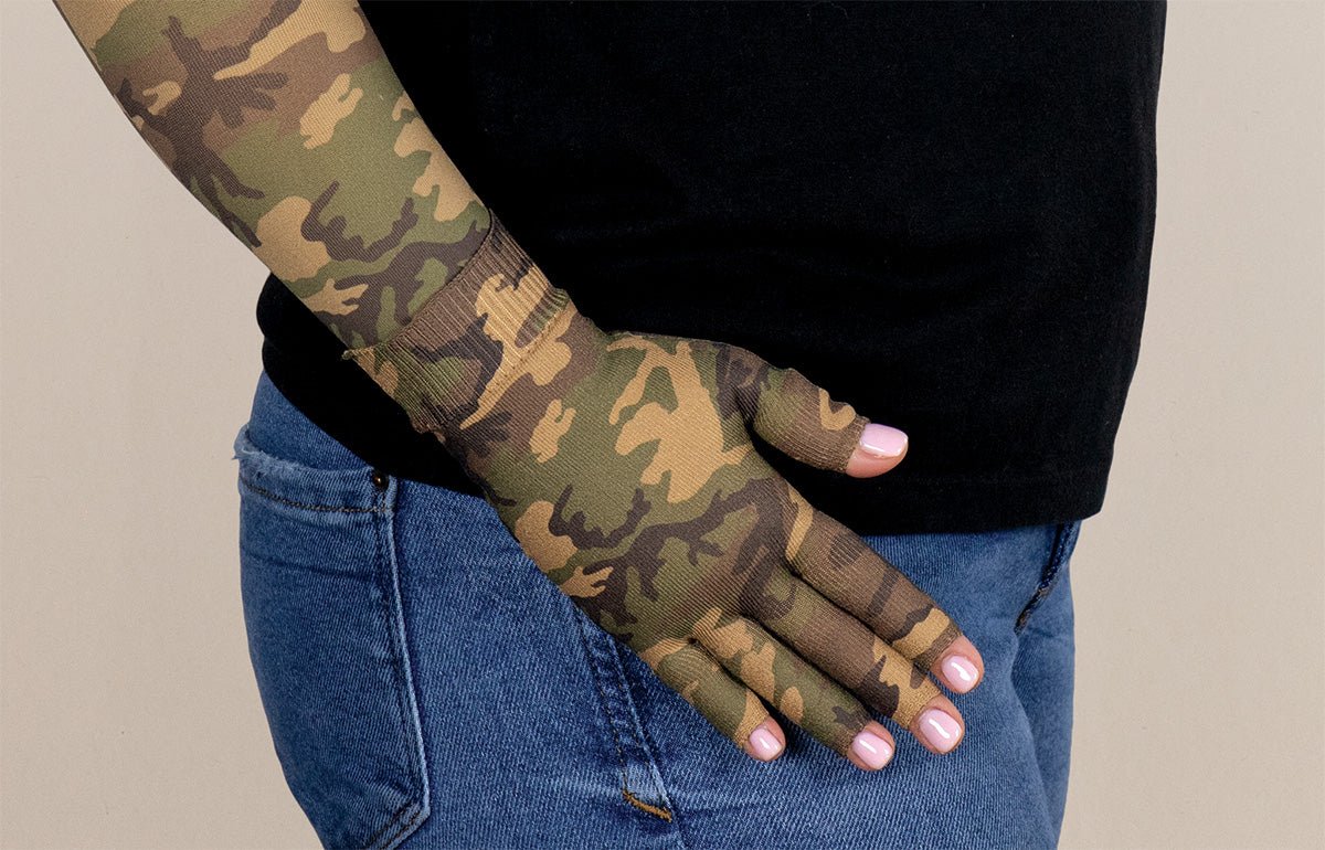 Camo Gradient Compression Glove - LympheDIVAs