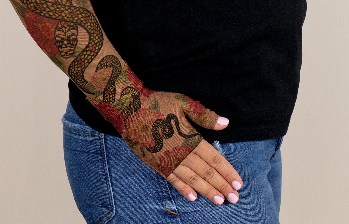 Charm Mocha Gradient Compression Gauntlet - LympheDIVAs
