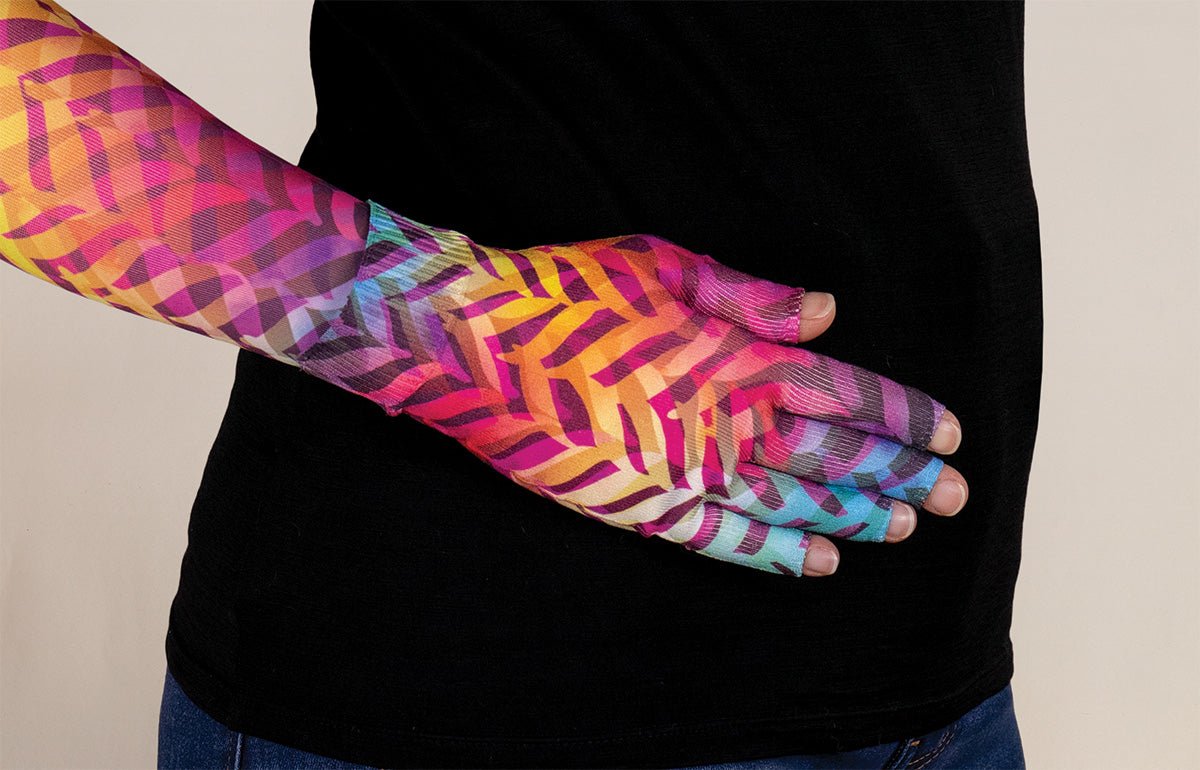 Chroma Gradient Compression Glove - LympheDIVAs