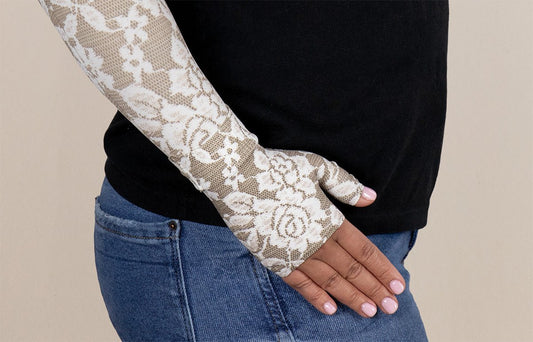 Darling Dark Gradient Compression Gauntlet - LympheDIVAs