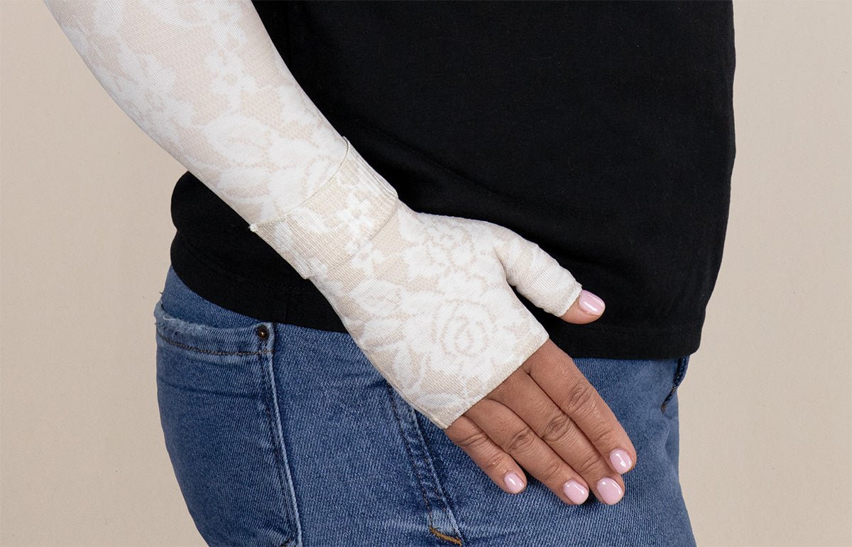 Darling Fair Gradient Compression Gauntlet - LympheDIVAs