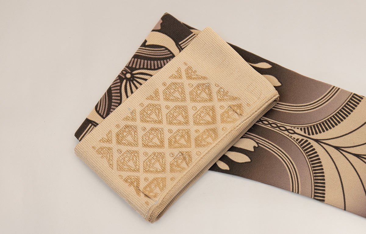 Gatsby Beige Gradient Compression Arm Sleeve - LympheDIVAs