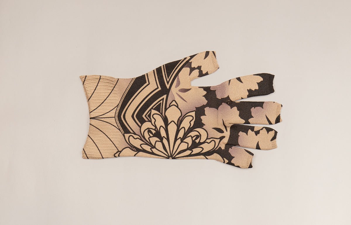 Gatsby Beige Gradient Compression Glove - LympheDIVAs