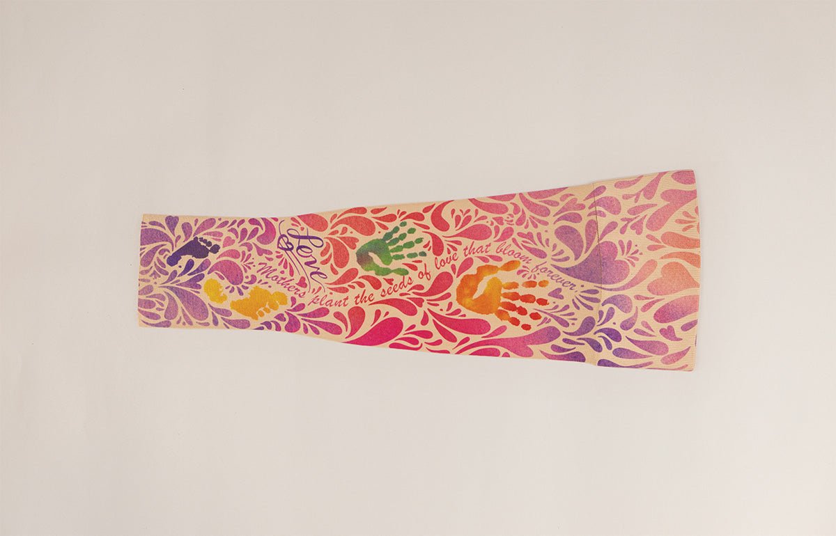 Heartprints Gradient Compression Arm Sleeve - LympheDIVAs