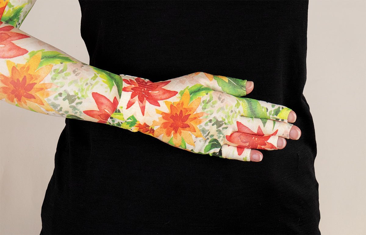 Isabella Gradient Compression Glove - LympheDIVAs