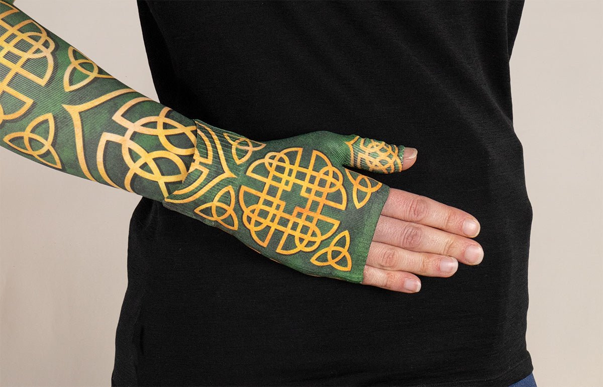 Lucky Gradient Compression Gauntlet - LympheDIVAs