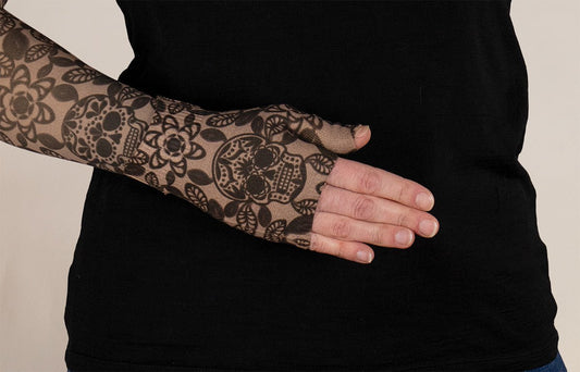 Macabre Beige Gradient Compression Gauntlet - LympheDIVAs
