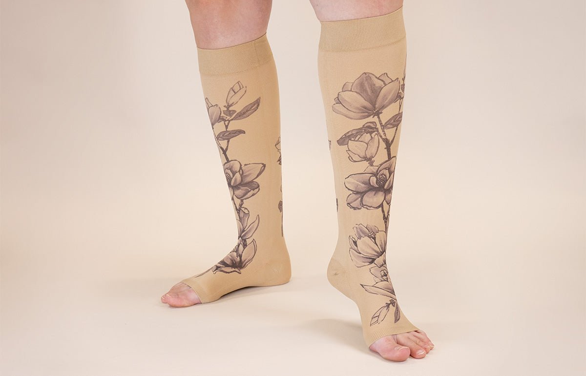 Magnolia Beige Gradient Compression Socks - LympheDIVAs