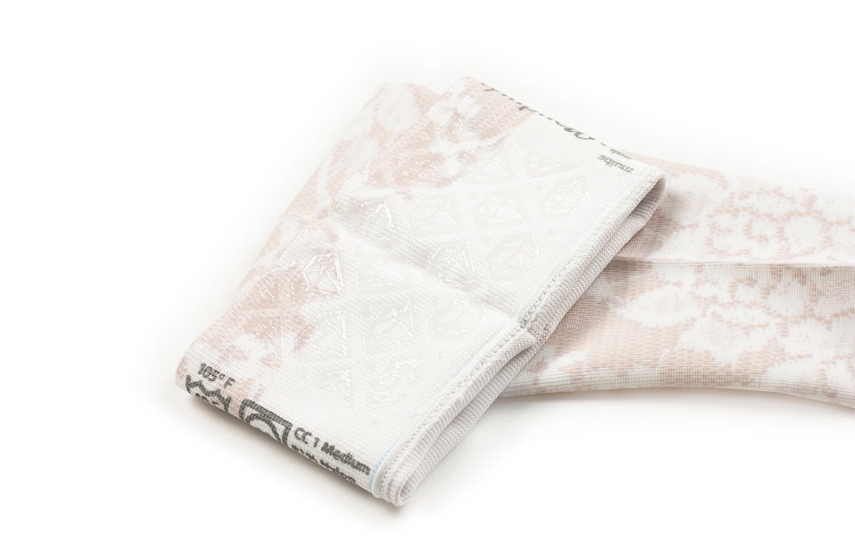 Ooops Rack: Darling Fair Gradient Compression Arm Sleeve - LympheDIVAs