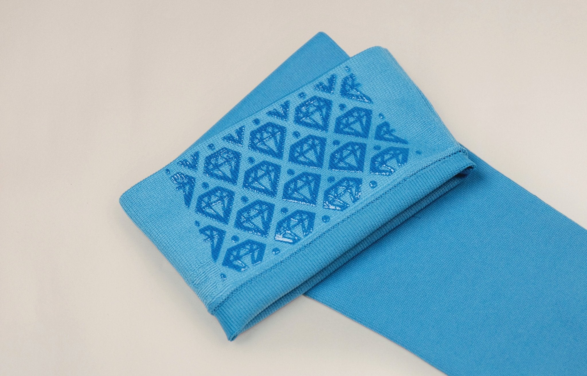 Compression Racked Oops Rack: Blue Gradient Compression Arm Sleeve – LympheDIVAs