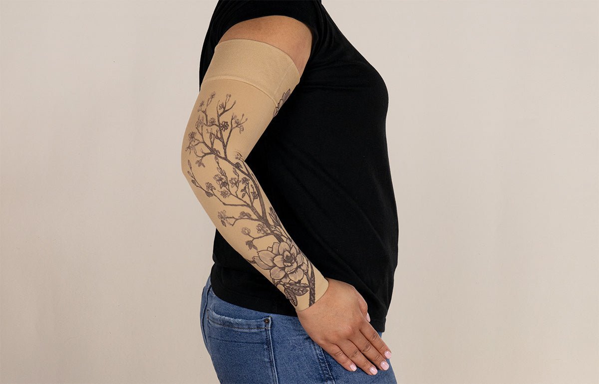 Oops Rack: Magnolia Gradient Compression Arm Sleeve - LympheDIVAs