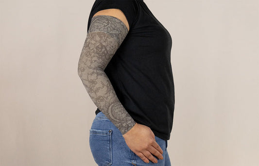 Oops Rack: Midnight Lace Gradient Compression Arm Sleeve - LympheDIVAs