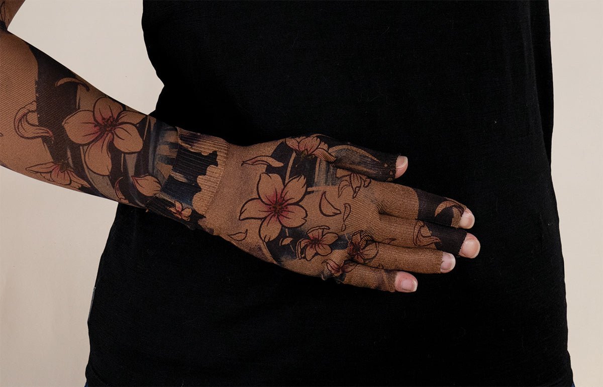 Sakura Mocha Gradient Compression Glove - LympheDIVAs