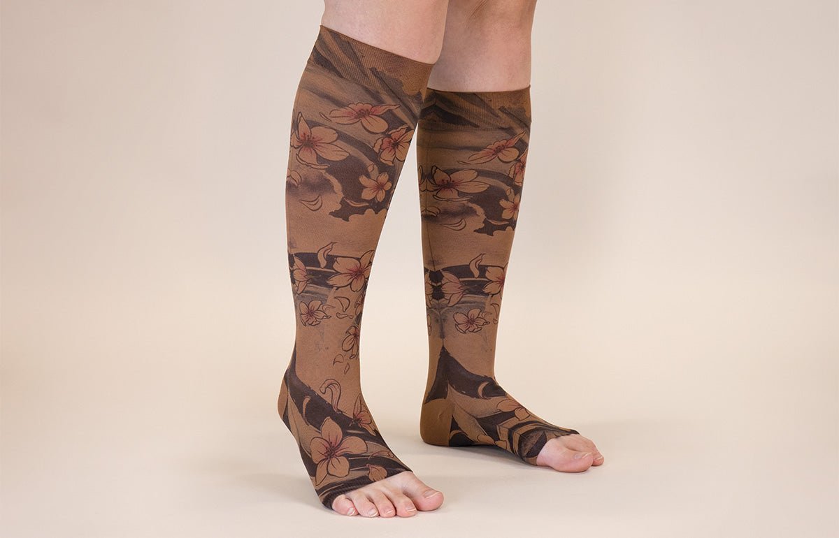 Sakura Mocha Gradient Compression Socks - LympheDIVAs